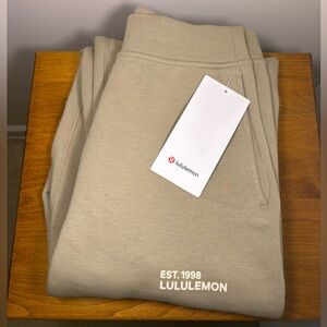lululemon EST. 1998 Heavyweight Fleece Pant / Sweatpants (Sheer Oak) - XS